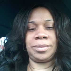 Meet your Posher, Tonya